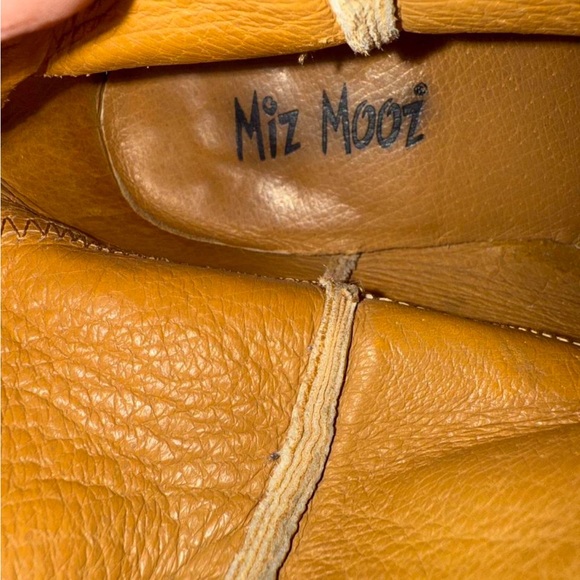 Miz Mooz Carlitos Tan Leather Cowboy Ankle Boots size 6
Coastal Cowgirl,Festival - Picture 7 of 8